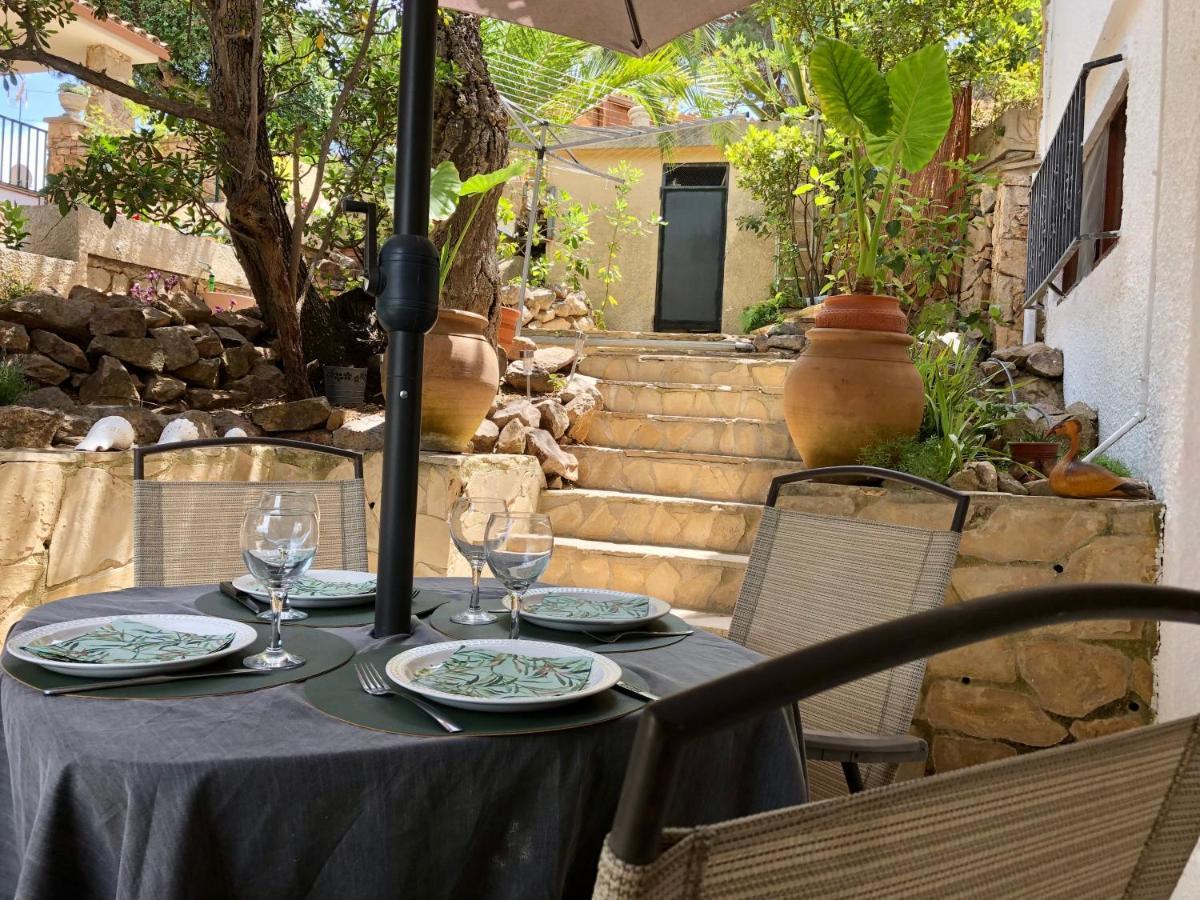 Ferienhaus Cala Canyelles Holidays